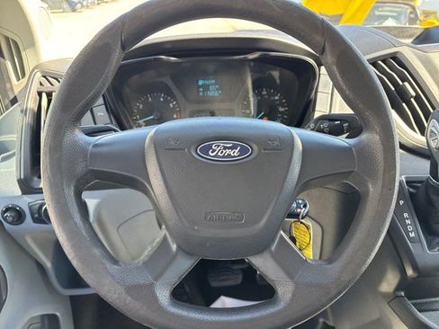 Used 2018 Ford Transit 350 XL image 30