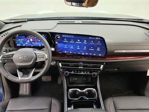 New 2026 Chevrolet Traverse Z71 w/ Driver Confidence Package image 37