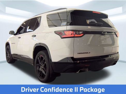 Used 2019 Chevrolet Traverse Premier w/ Redline Edition FWD image 5