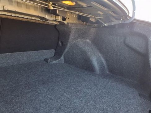 Used 2025 Toyota Corolla LE image 75