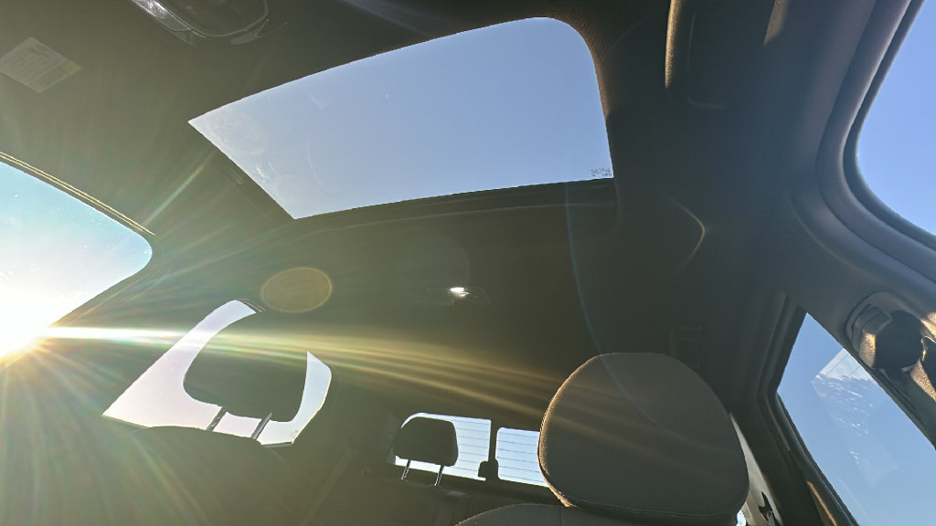 Used 2022 Hyundai Santa Cruz SEL w/ Activity Package FWD image 5