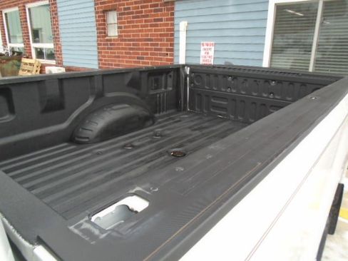 Used 2019 Ford F250 XLT image 3