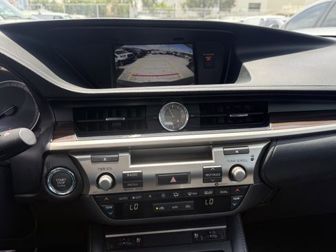 Used 2018 Lexus ES 350 w/ Premier Package image 13