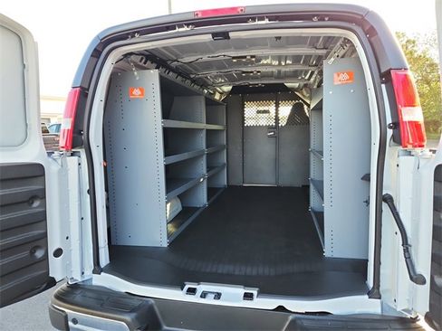 New 2025 GMC Savana 2500 w/ Driver Convenience Package image 5