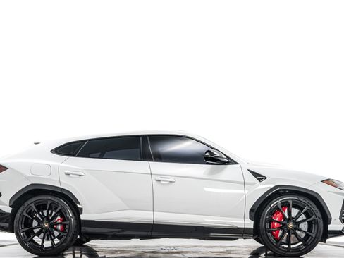 Used 2021 Lamborghini Urus -Bang and Olufsen Audio, Two-T image 2