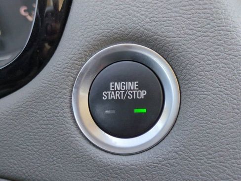 Used 2021 Cadillac XT5 Premium Luxury image 26