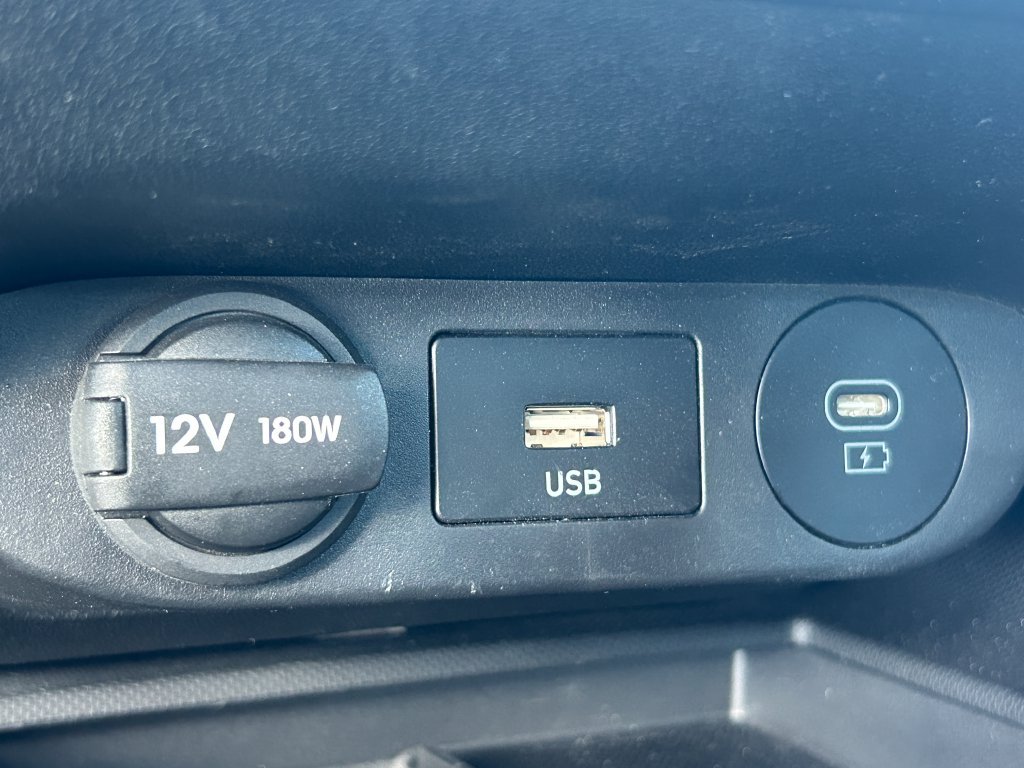 Used 2026 Hyundai Elantra Sport FWD image 14