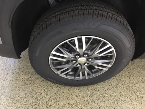 New 2026 Chevrolet Traverse LT w/ LPO, Floor Liner Package image 22