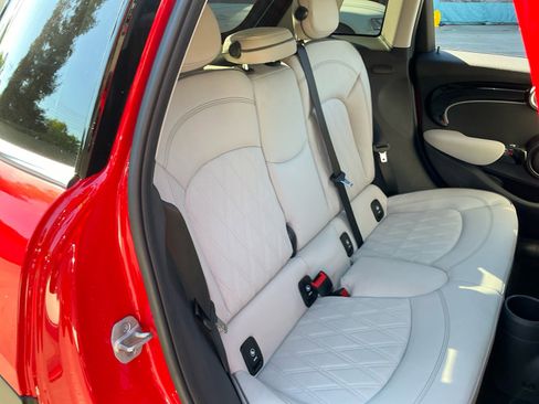 Used 2024 MINI Cooper S image 19