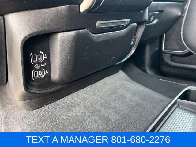 Used 2019 RAM 1500 Laramie AWD/4WD image 29
