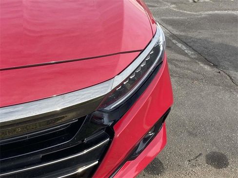 Used 2021 Honda Accord Sport image 10