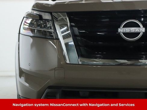 Certified 2024 Nissan Pathfinder Platinum w/ Cargo Package image 9