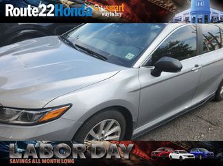 Used 2022 Toyota Camry LE image 1