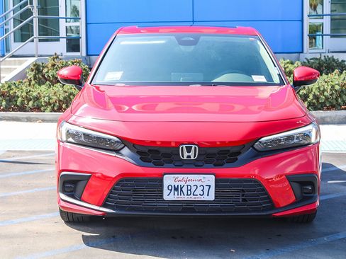 Used 2024 Honda Civic EX-L image 2