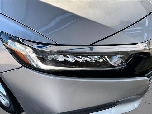 Used 2019 Honda Accord LX image 27