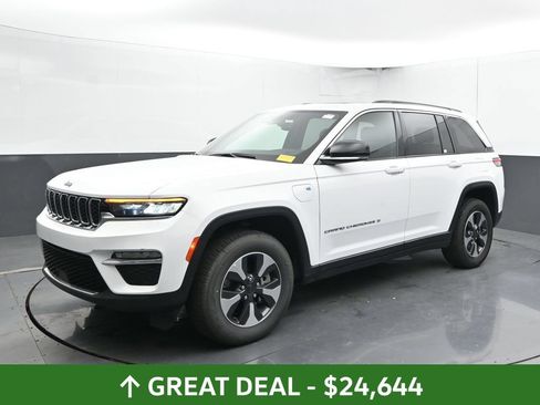 Used 2024 Jeep Grand Cherokee Limited 4xe AWD/4WD image 9