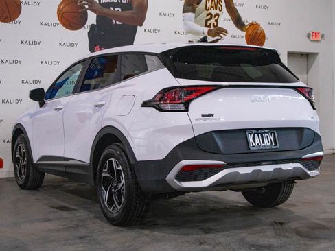 Used 2025 Kia Sportage LX AWD/4WD image 21