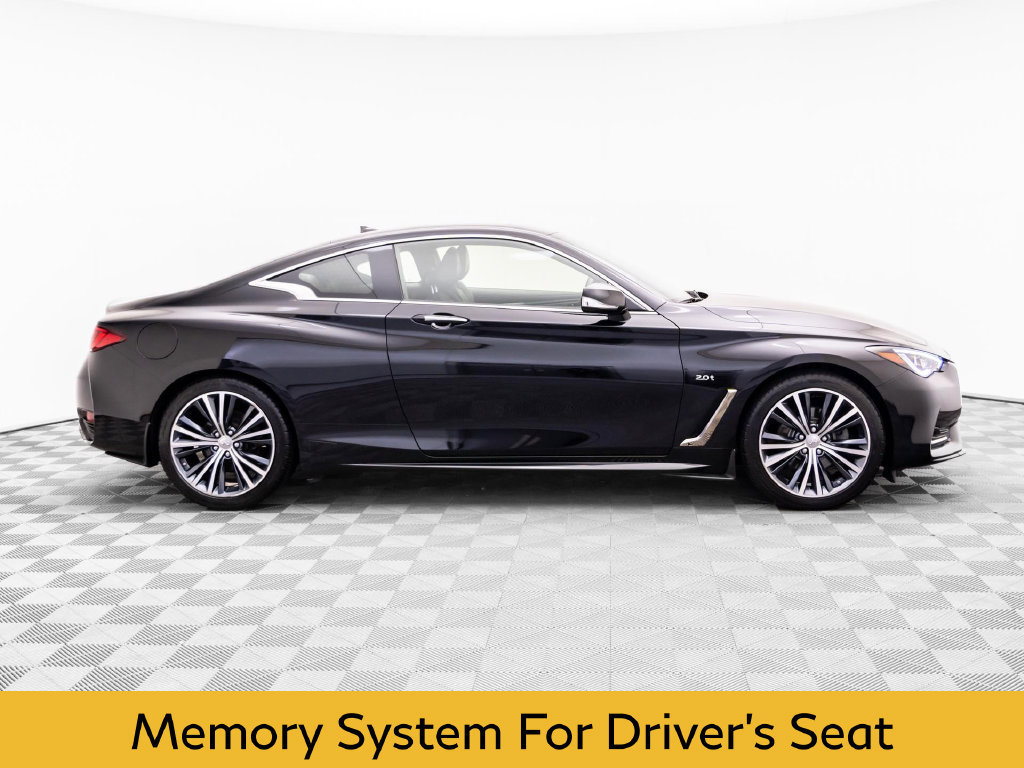 Used 2017 INFINITI Q60 2.0t w/ Premium Plus Package 2.0T AWD/4WD image 7