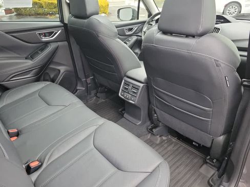 Used 2024 Subaru Forester Touring image 31