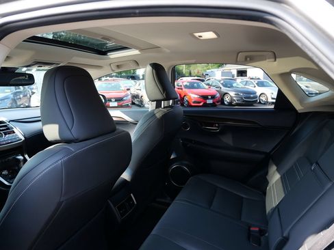 Used 2018 Lexus NX 300 FWD w/ Comfort Package image 21