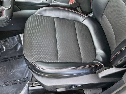 Certified 2025 Ford Escape ST-Line FWD image 18