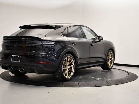 New 2026 Porsche Cayenne Turbo GT AWD/4WD image 7