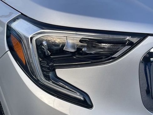 Used 2020 GMC Terrain Denali w/ Denali Premium Package image 16