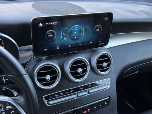 Used 2021 Mercedes-Benz GLC 300 4MATIC Coupe image 18