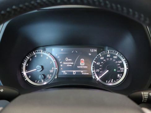 Used 2023 Toyota Highlander LE image 34