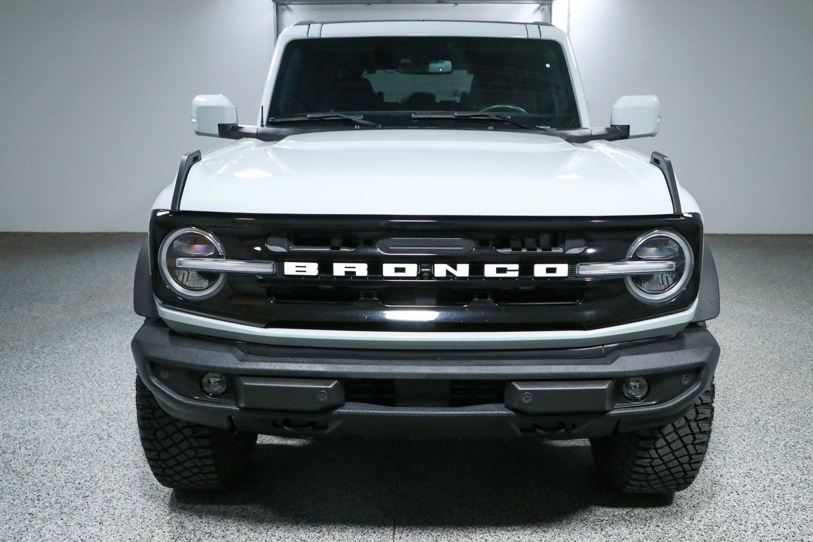 Used 2021 Ford Bronco Outer Banks w/ Sasquatch Package AWD/4WD image 4