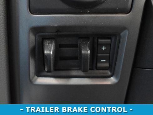 Used 2018 Ford F150 XLT w/ Trailer Tow Package image 19