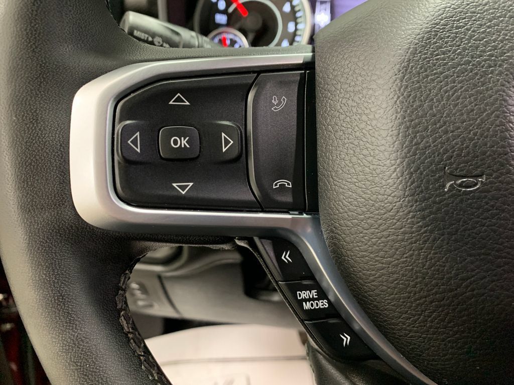 Used 2025 RAM 1500 Big Horn AWD/4WD image 21