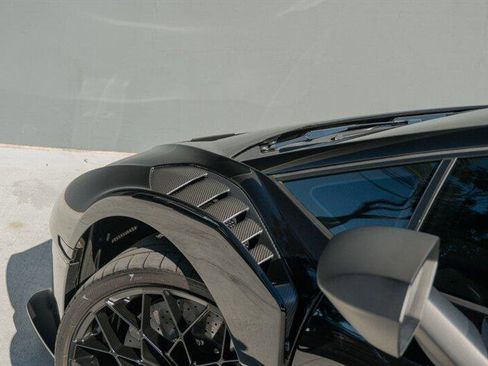 Used 2021 Lamborghini Huracan STO image 53