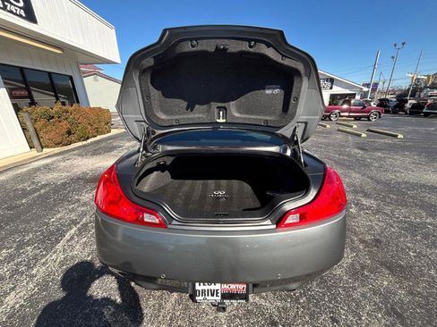 Used 2012 INFINITI G37 Journey w/ Premium Pkg image 25