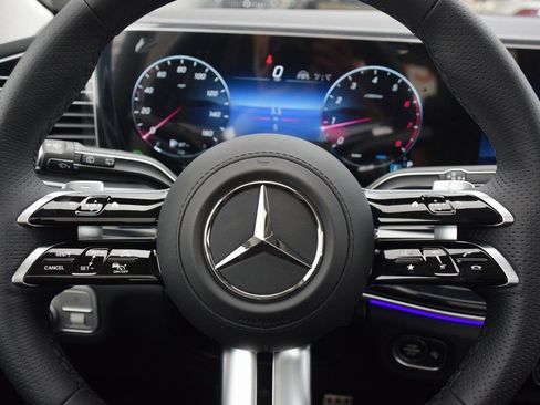 New 2026 Mercedes-Benz GLS 450 4MATIC image 22