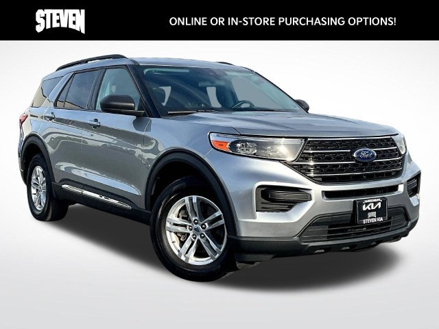 Used 2023 Ford Explorer XLT AWD/4WD image 1