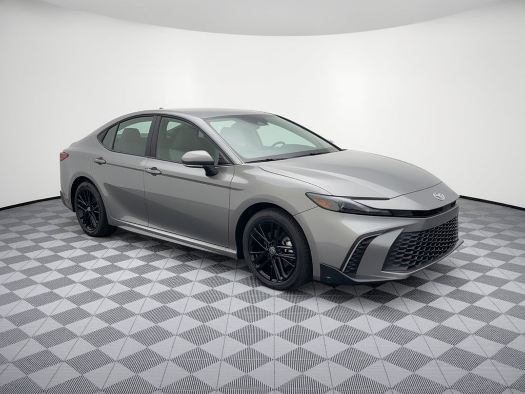 Used 2026 Toyota Camry SE FWD image 7