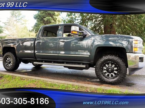 Used 2018 Chevrolet Silverado 3500 LTZ w/ Duramax Plus Package image 7