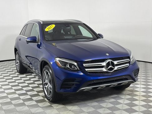 Used 2017 Mercedes-Benz GLC 300 4MATIC w/ Premium 2 Package image 3