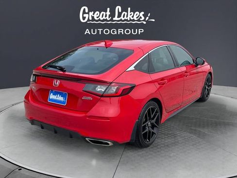 Used 2024 Honda Civic Sport Touring image 5