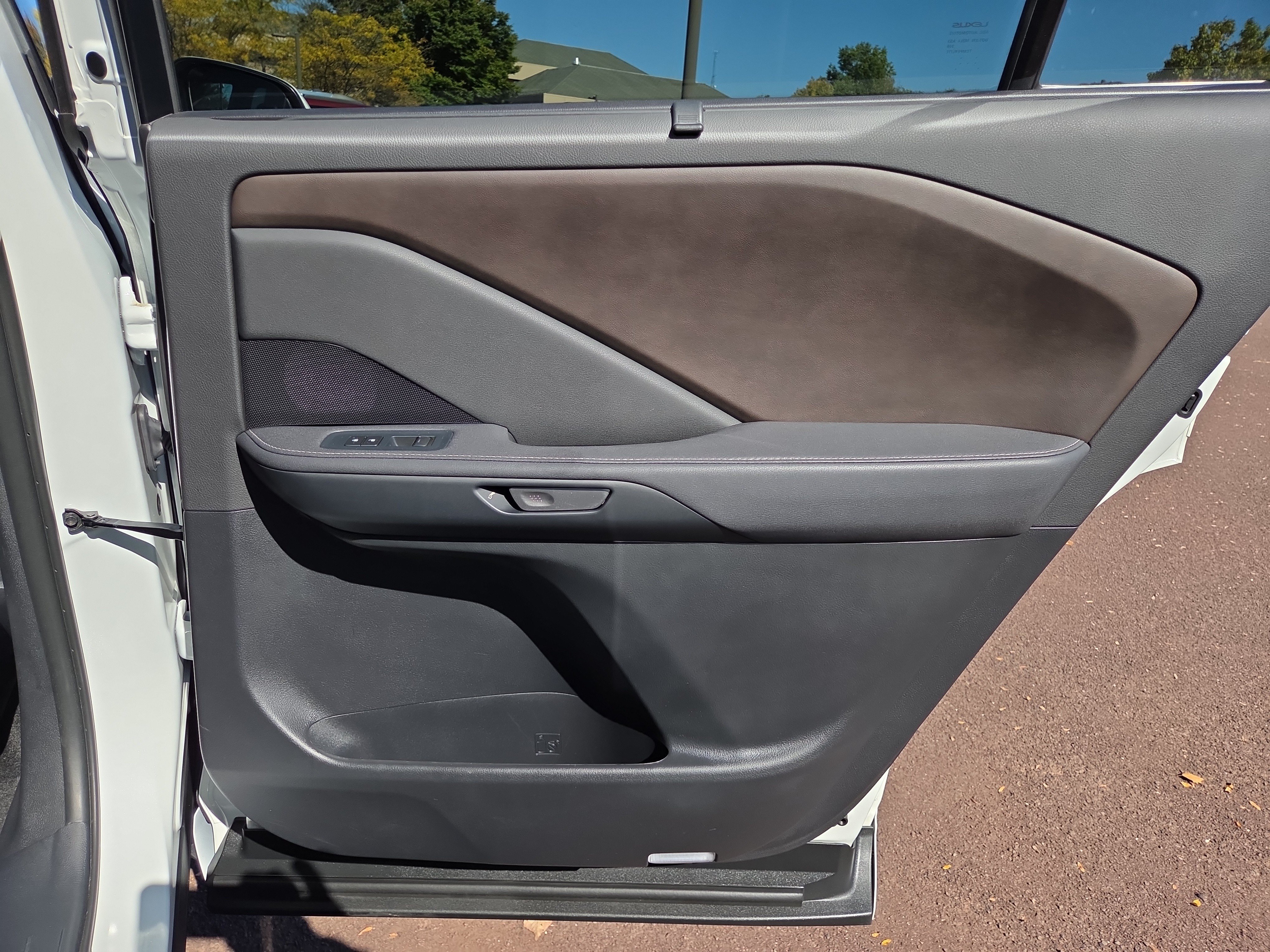 Certified 2025 Lexus TX 350 AWD w/ Technology Package image 19
