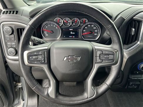 Certified 2020 Chevrolet Silverado 1500 LT Trail Boss w/ Convenience Package image 11