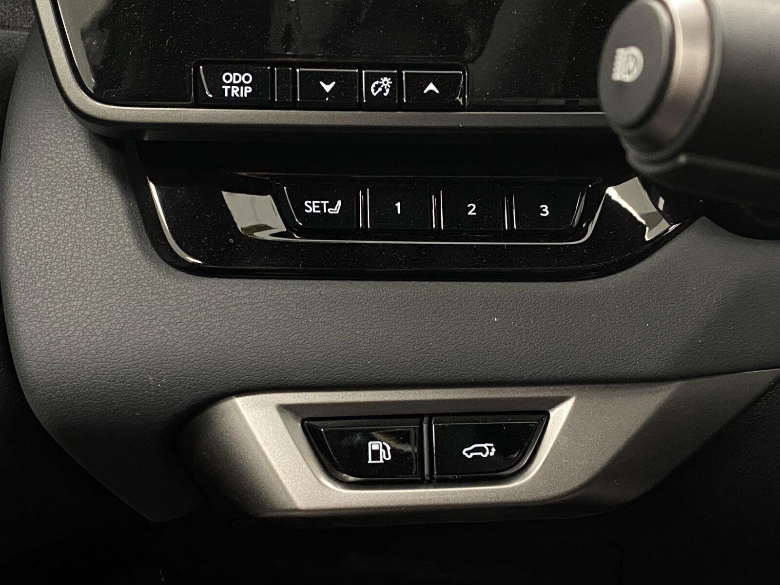 New 2026 Lexus RX 350 F Sport AWD/4WD image 12