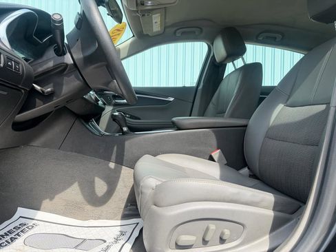 Used 2018 Chevrolet Impala LS image 16