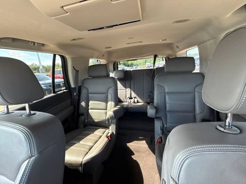 Used 2020 GMC Yukon Denali w/ Denali Ultimate Package AWD/4WD image 34
