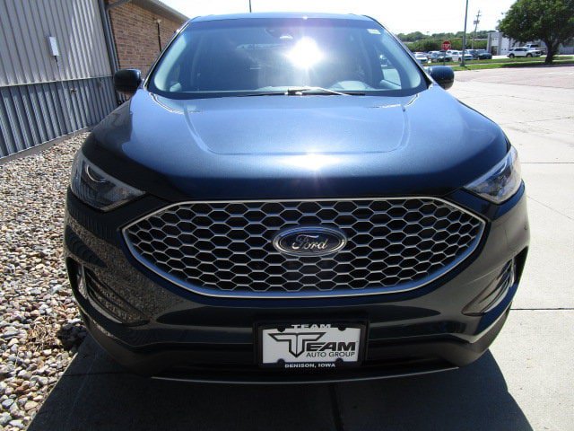 Used 2024 Ford Edge SEL w/ Convenience Package AWD/4WD image 2