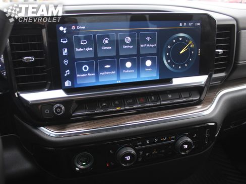 Used 2024 Chevrolet Silverado 1500 LT image 15