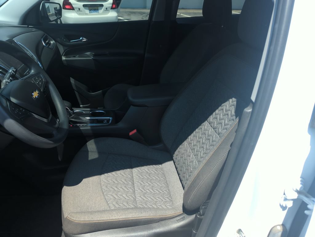 Used 2022 Chevrolet Equinox LT FWD image 11
