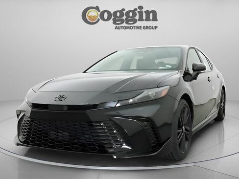 New 2026 Toyota Camry Hybrid image 25