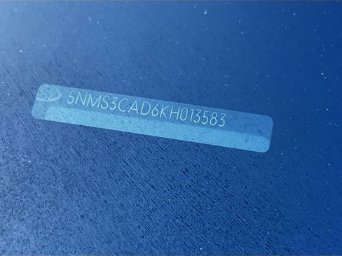 Used 2019 Hyundai Santa Fe SEL image 35